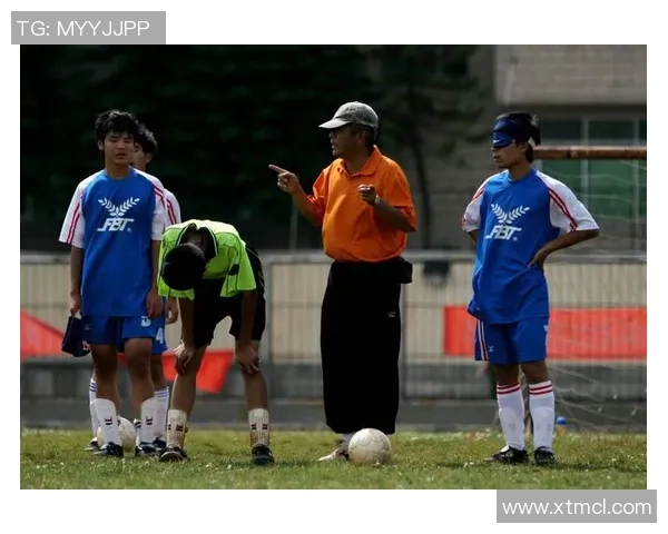 周丽专访：从绿茵场到人生舞台的足球旅程回顾与展望